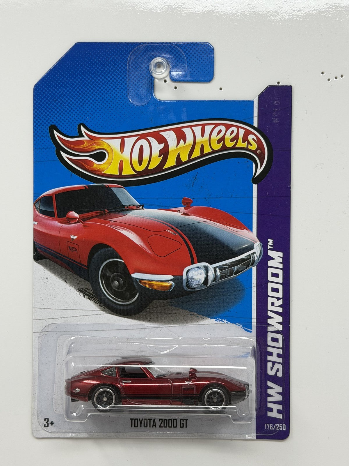 Hot Wheels Super Treasure Hunt Toyota 2000 GT HW Showroom 1:64 Diecast STH