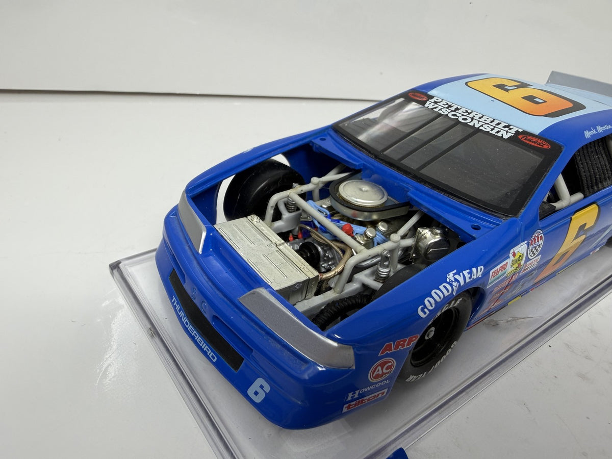 Action Nascar Mark Martin #6 Stroh's Light 1989 Ford Thunderbird 1:24 Diecast