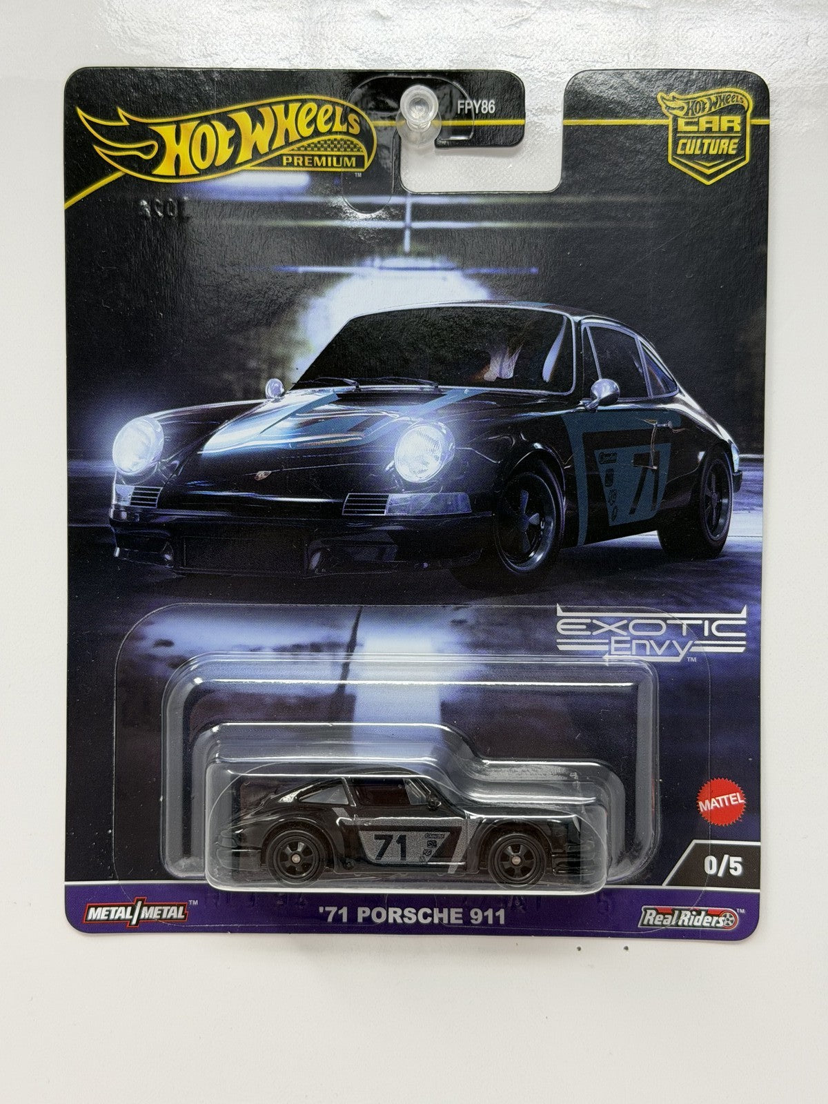 Hot Wheels Premium Exotic Envy 1971 Porsche 911 CHASE 0/5 1:64 Diecast