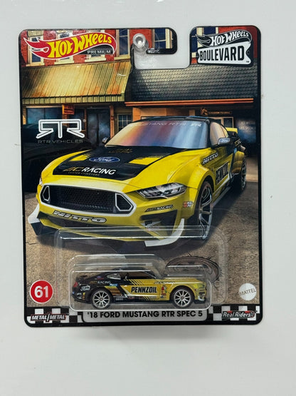 Hot Wheels Premium Boulevard #61 2018 Ford Mustang RTR Spec 5 1:64 Diecast