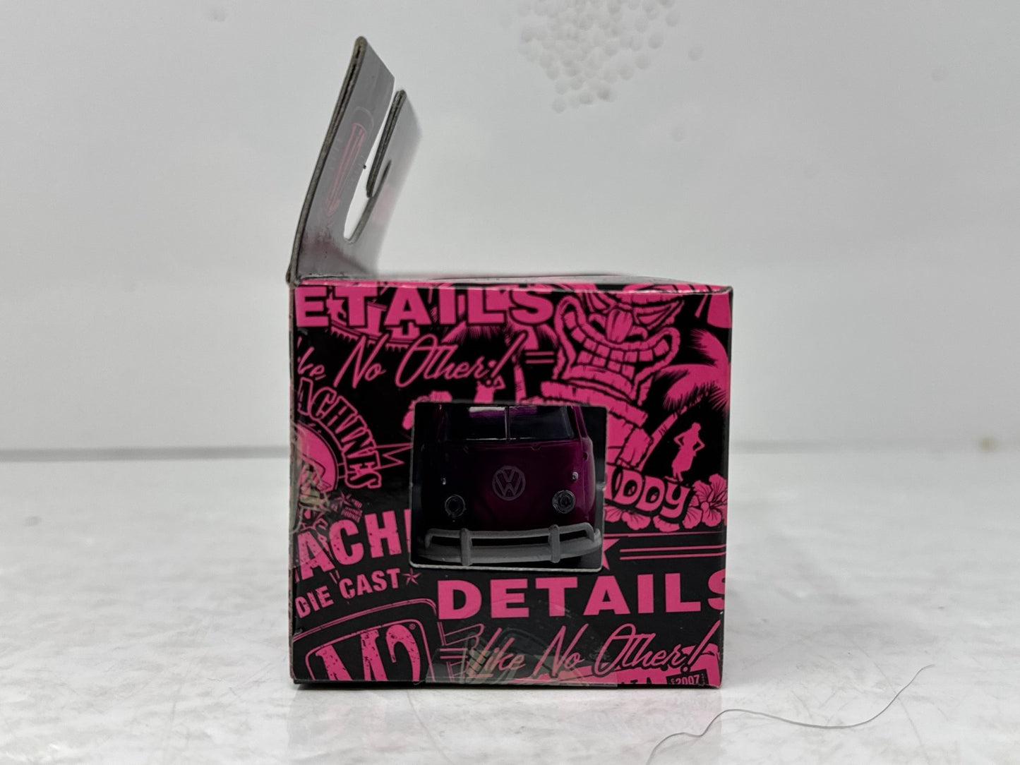 M2 Machines Pink Chrome Series 1959 Volkswagen Double Cab Truck 1:64 Diecast