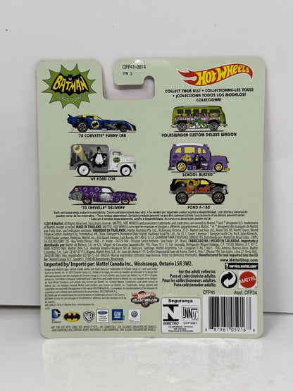 Hot Wheels Batman Classic TV Volkswagen Custom Deluxe Wagon 1:64 Real Riders