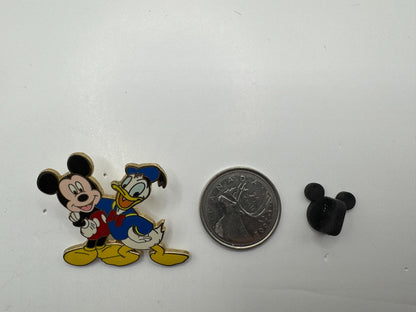 Disney Mickey Mouse, Donald Duck Friends Are Forever Trading Pin DC1S7