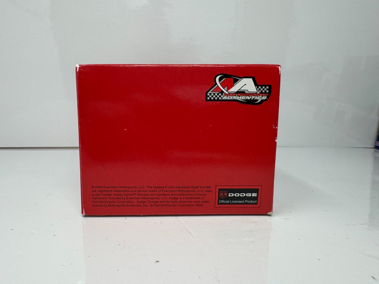 Motorsports Authentics NASCAR Kasey Kahne #9 Dodge Fan Design 2006 1:24 Diecast