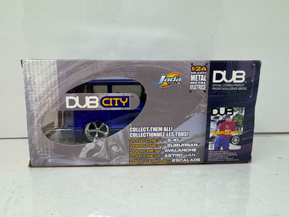 Jada Dub City 2001 Chevy Astro Van 1:24 Diecast KMC Wheels 20 Inch SS Rims