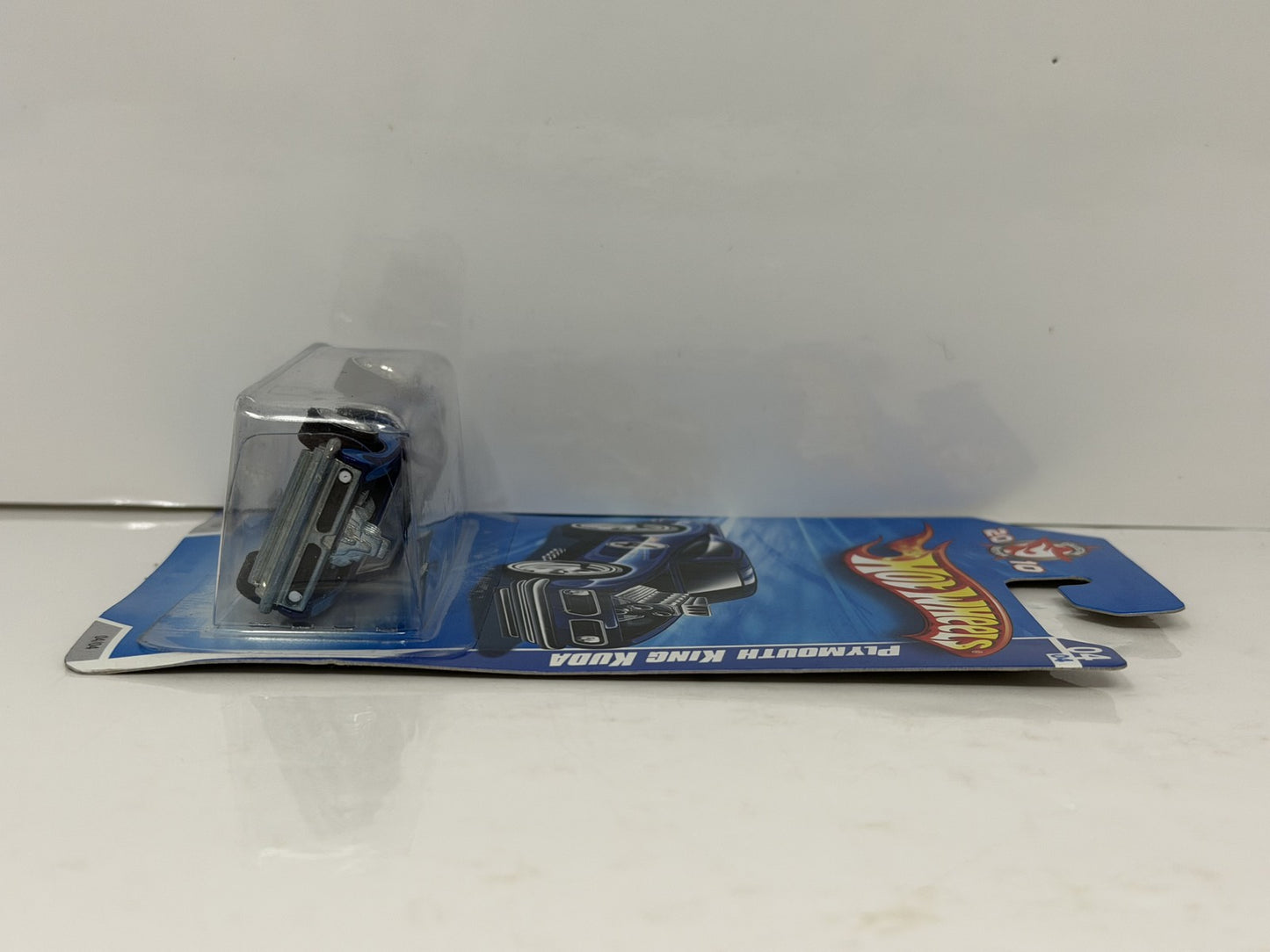 Hot Wheels 2010 Collector Edition Plymouth King Kuda K-Mart Mail In 1:64 Diecast