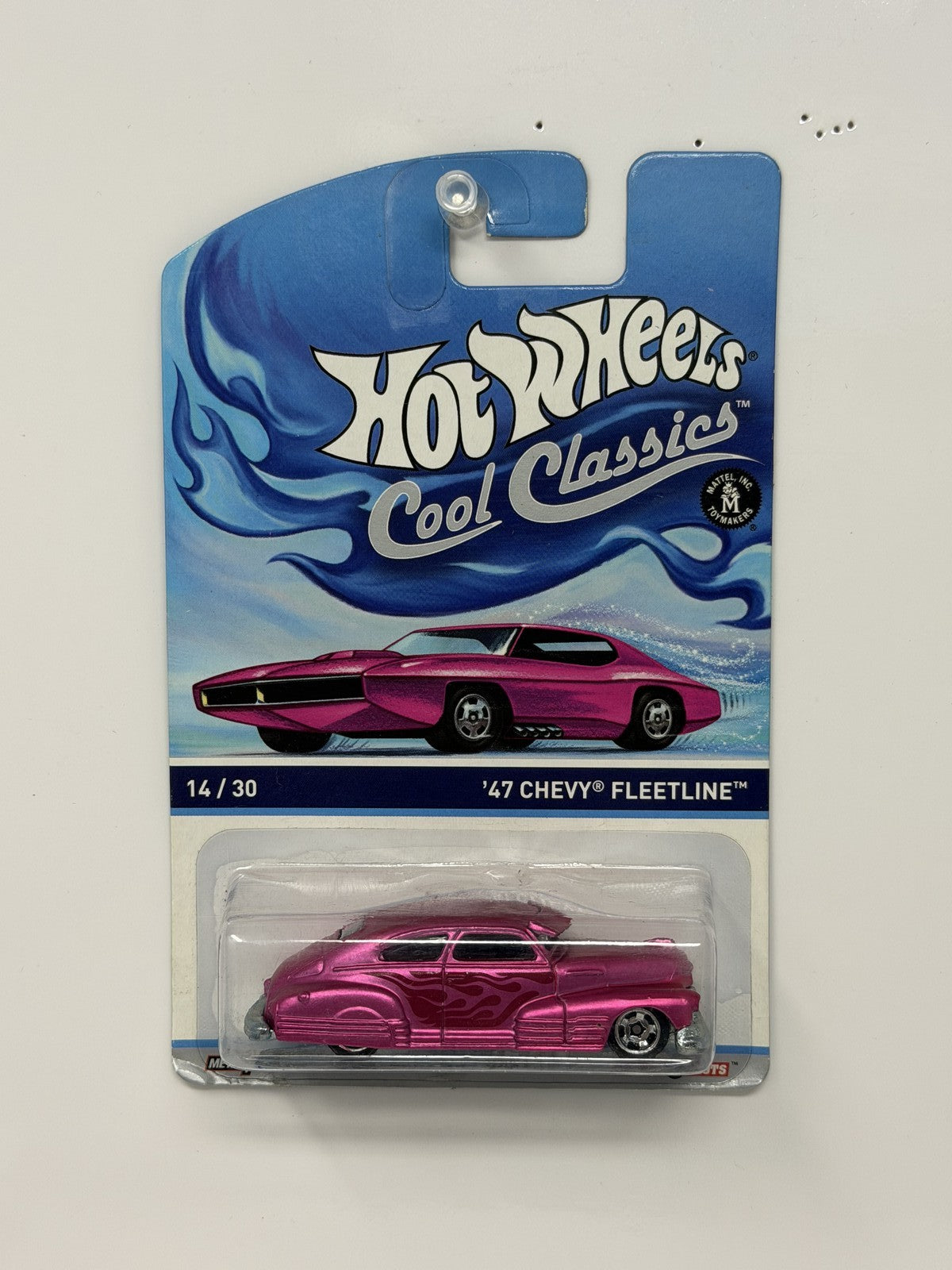 Hot Wheels Cool Classics 1947 Chevrolet Fleetline 1:64 Diecast Pink