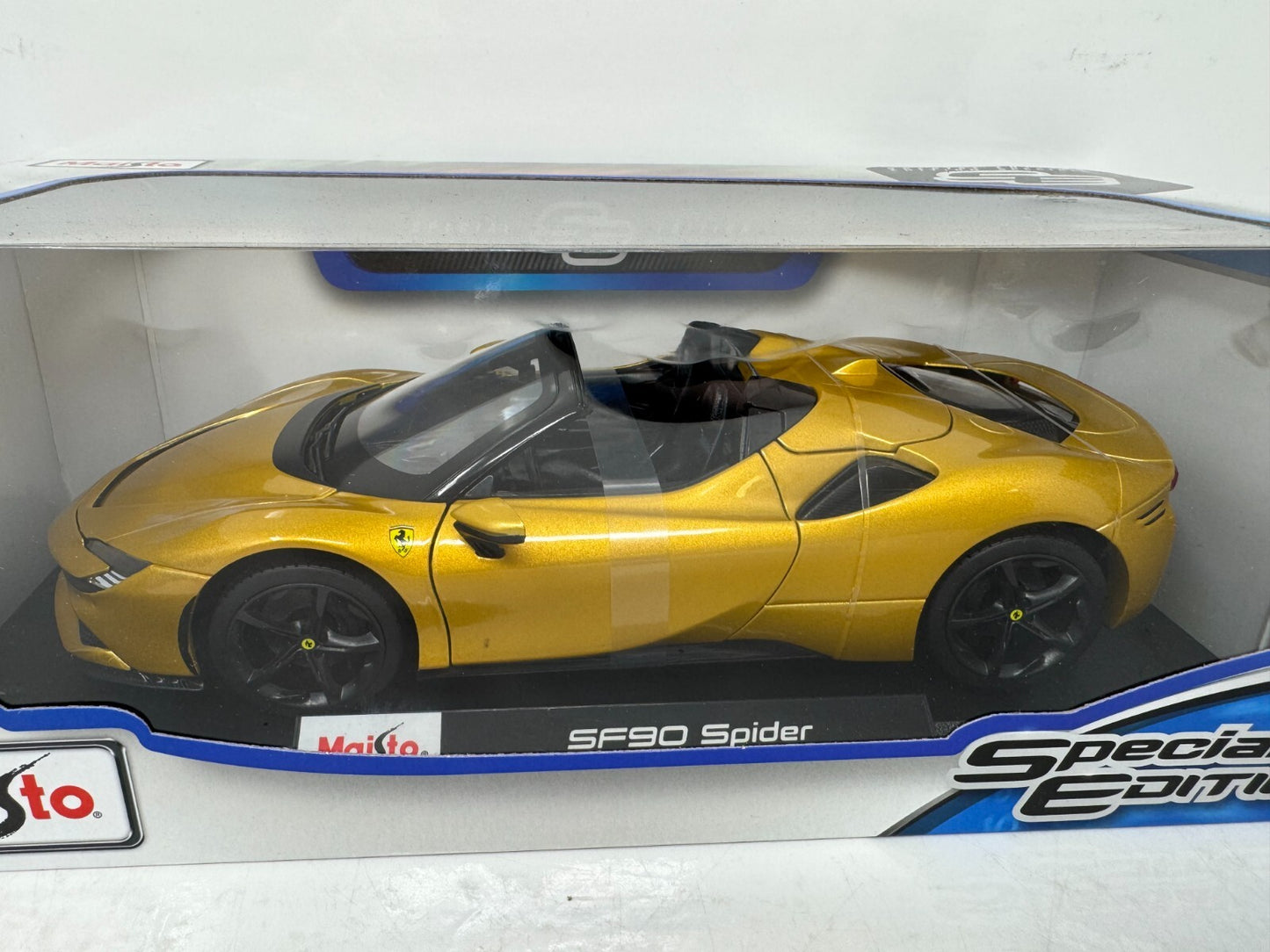 Maisto Ferrari SF90 Spider Special Edition 1:18 Diecast