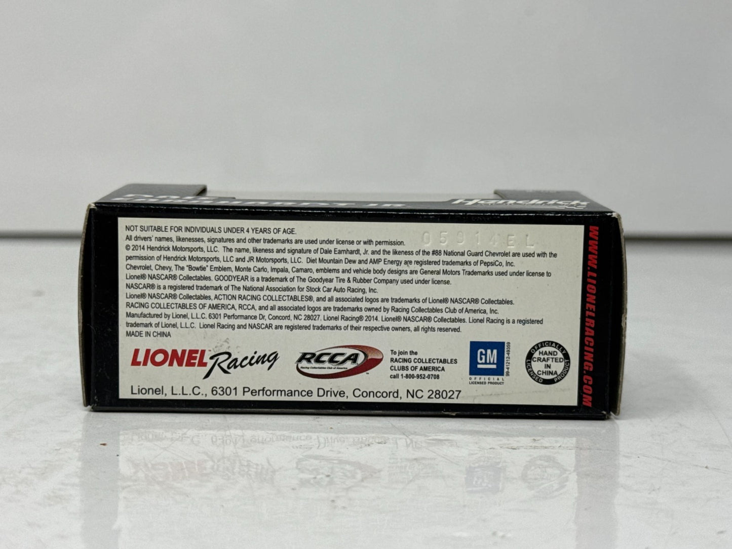 Dale Earnhardt Jr #88 National Guard 2014 Chevy SS 1:64 NASCAR Diecast