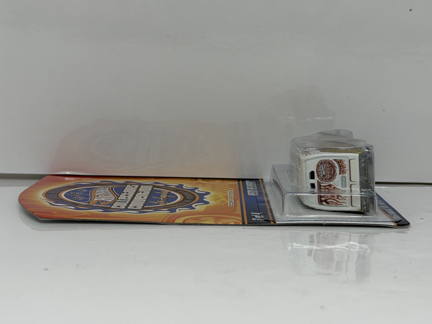 Hot Wheels 2009 23rd Collectors Convention Deco Delivery 1:64 Diecast 0086/3000