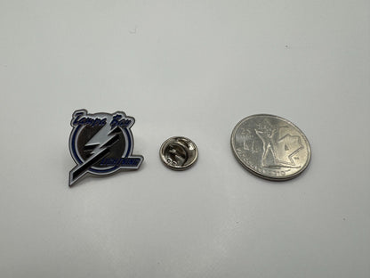Tampa Bay Lightning NHL Hockey Team Lapel Pin UDT1