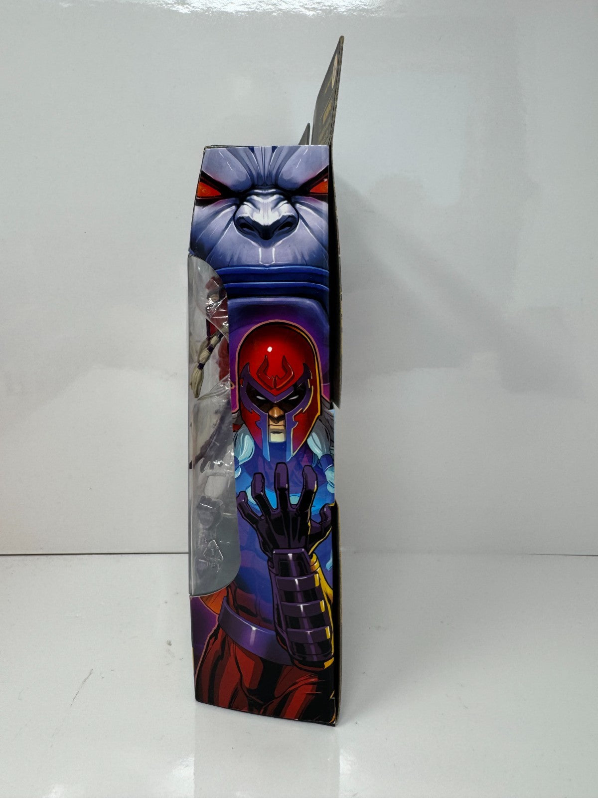 Marvel Legends X-Men Magneto Action Figure