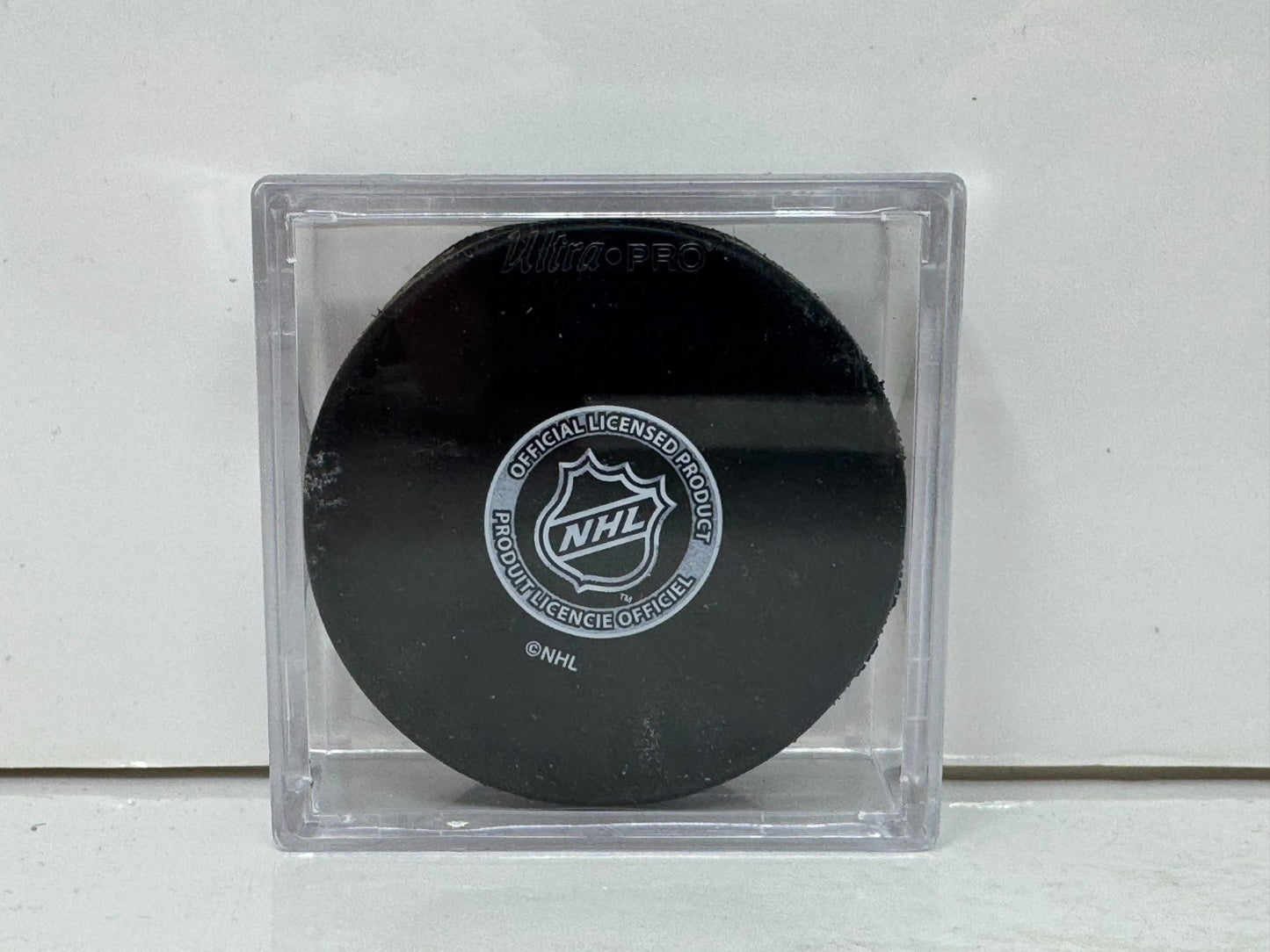 Vesa Toskala Toronto Maple Leafs Signed NHL Autograph Puck Silver Auto