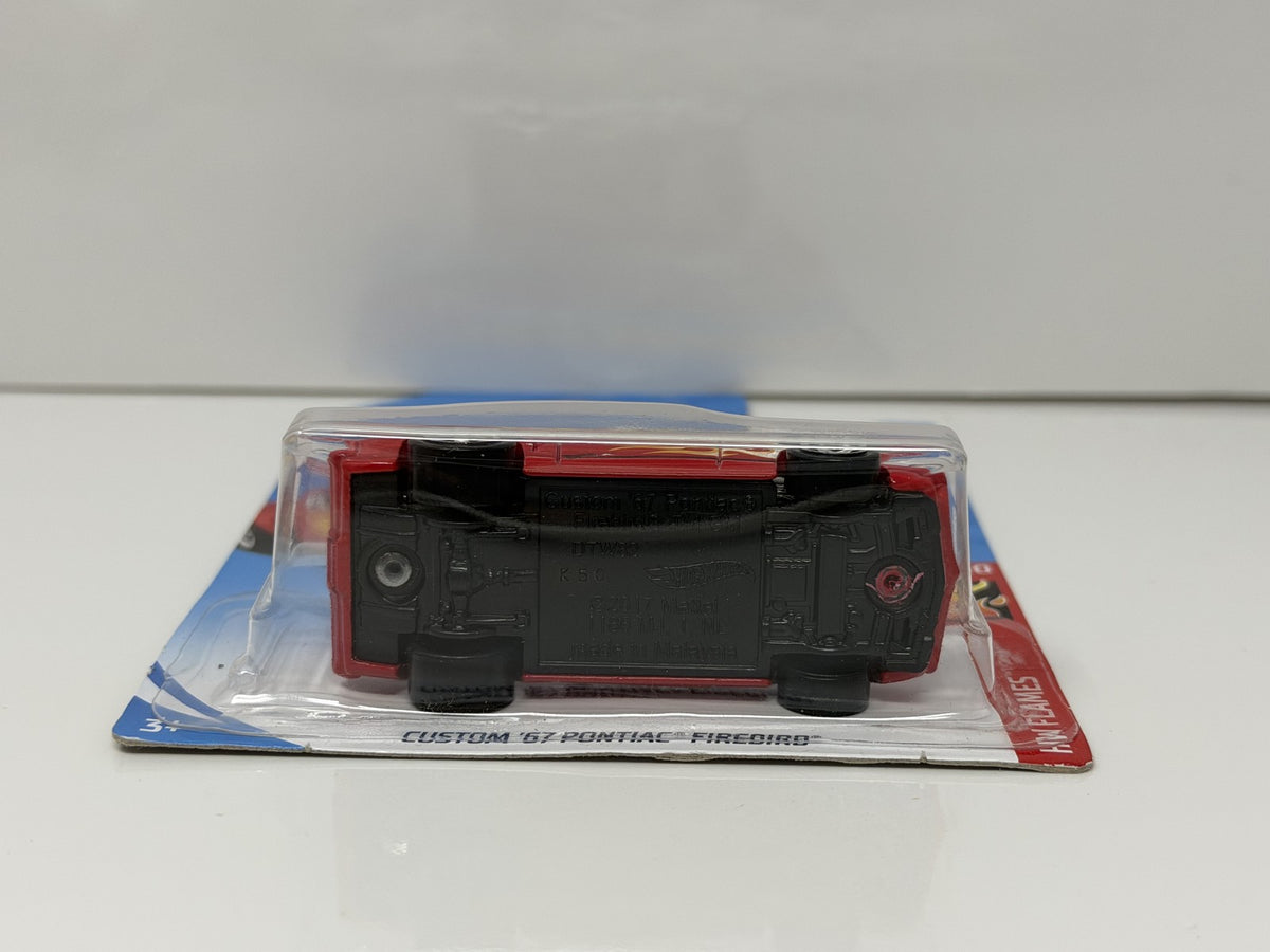 Hot Wheels Flames 1967 Pontiac Firebird 1:64 Diecast Red