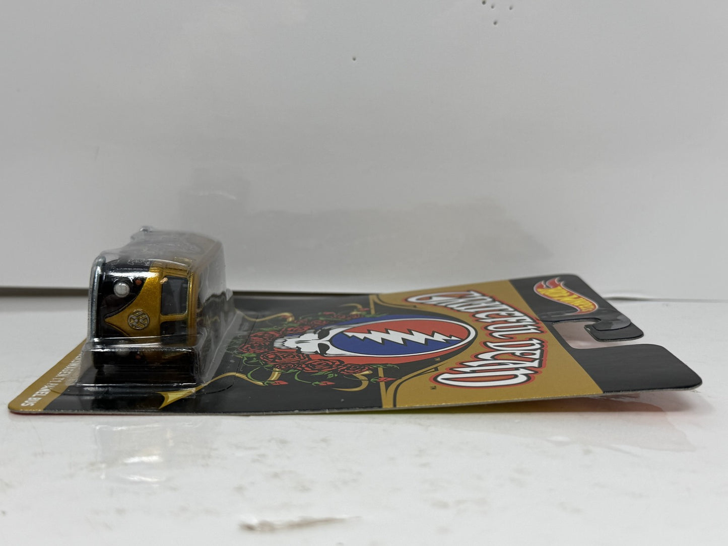 Hot Wheels Grateful Dead Volkswagen T1 Panel Bus 1:64 Diecast Real Riders