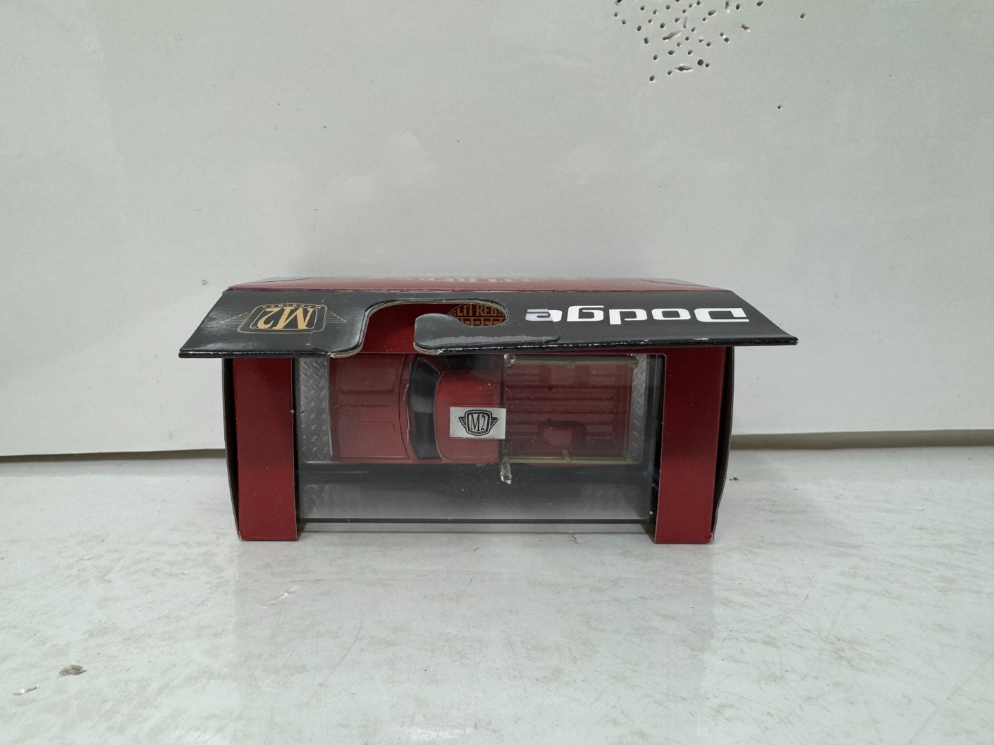 M2 Machines 1978 Dodge Adventurer 150 Li’l Red Express Truck 1:64 Diecast
