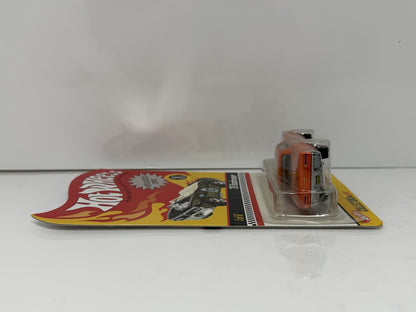 Hot Wheels Neo-Classics 1970 Plymouth Road Runner Series 3 1:64 Diecast