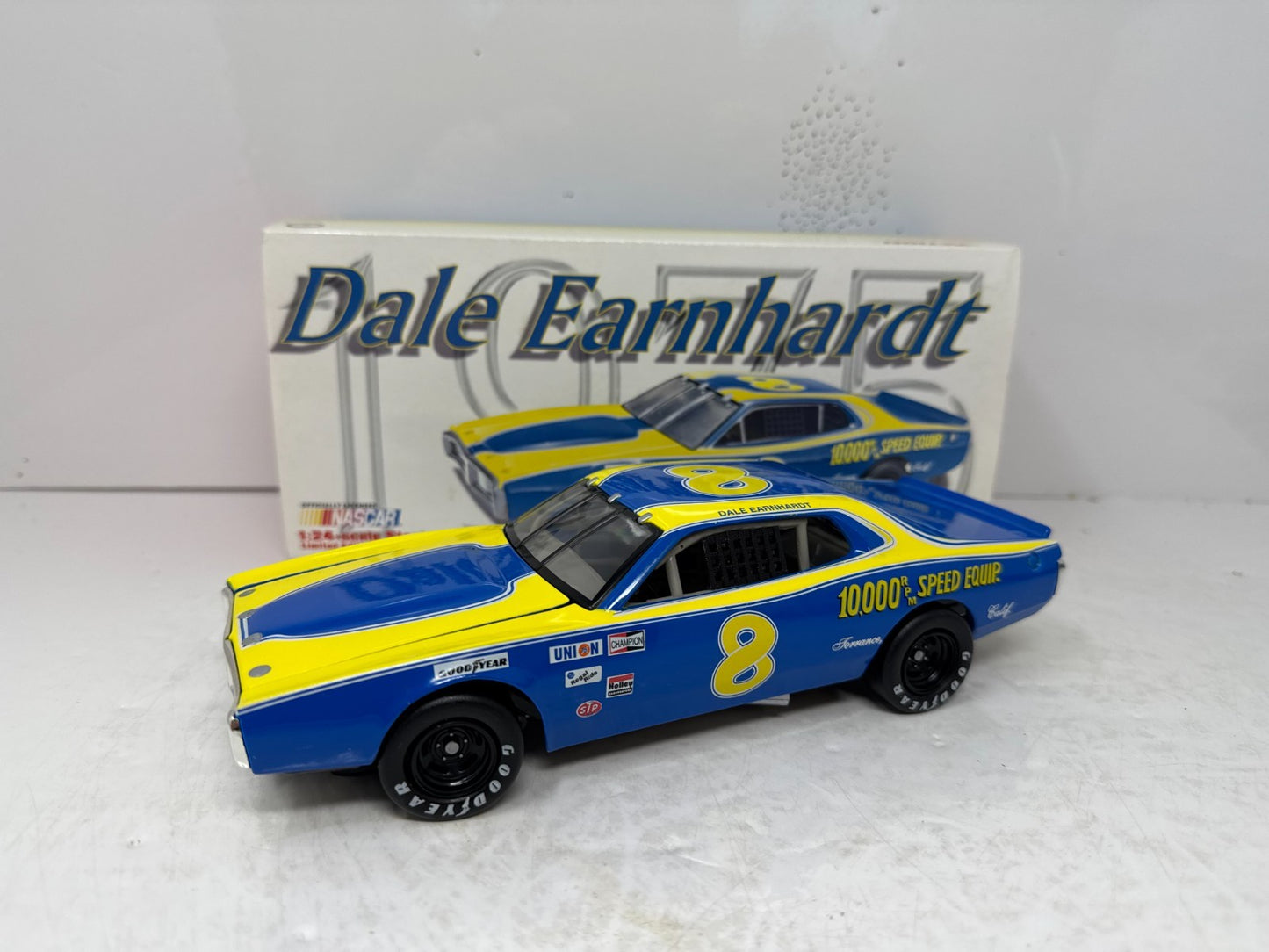 Action Nascar #8 Dale Earnhardt RPM 1975 Dodge Charger BANK 1:24 Diecast
