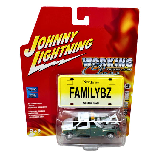 Johnny Lightning Working Class 1999 Ford F-450 Tow Truck 1:64 Diecast