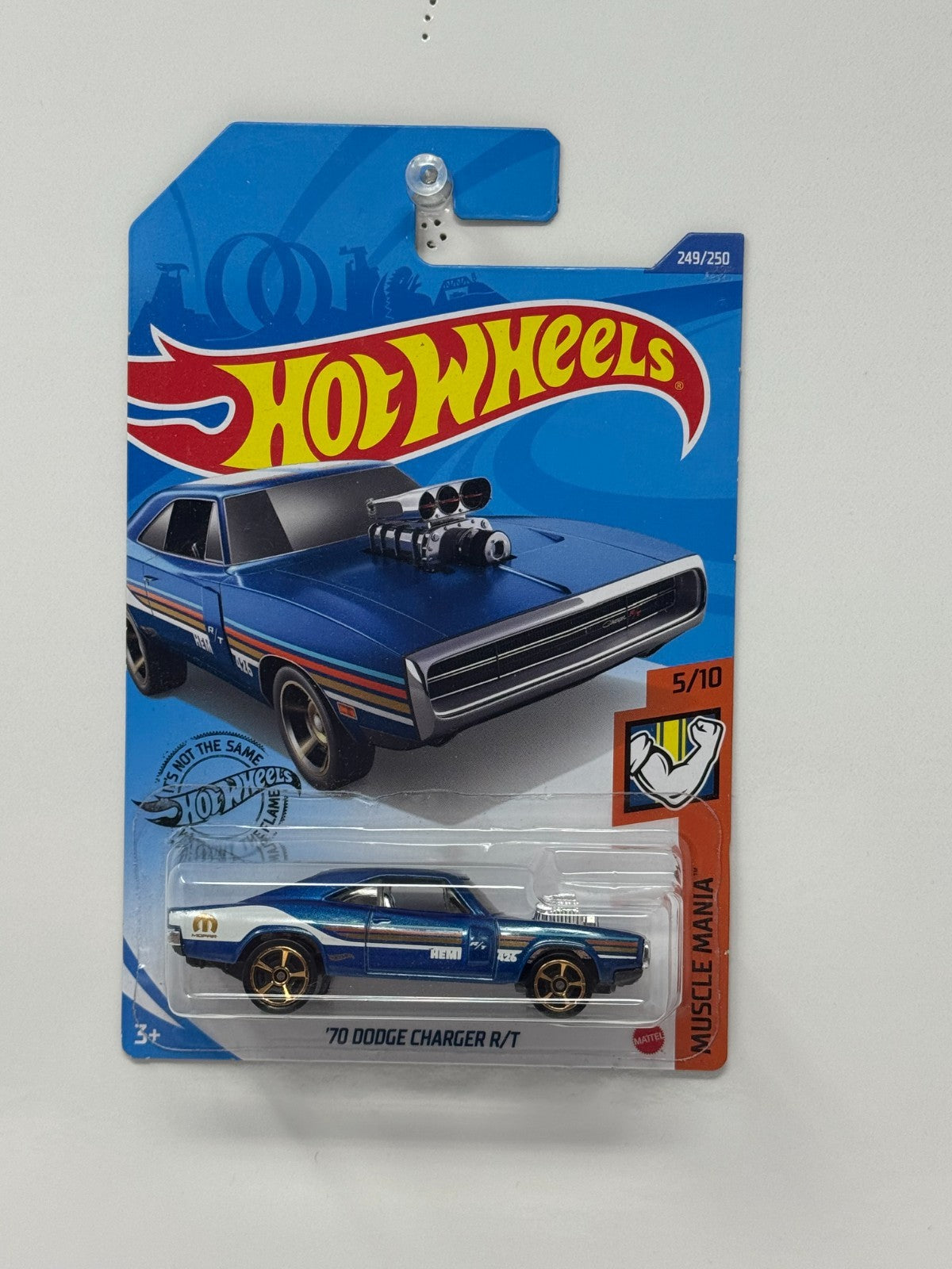 Hot Wheels Muscle Mania 1970 Dodge Charger RT 1:64 Diecast Blue