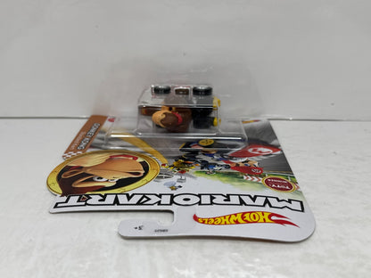 Hot Wheels Mario Kart Donkey Kong Standard Kart 1:64 Diecast