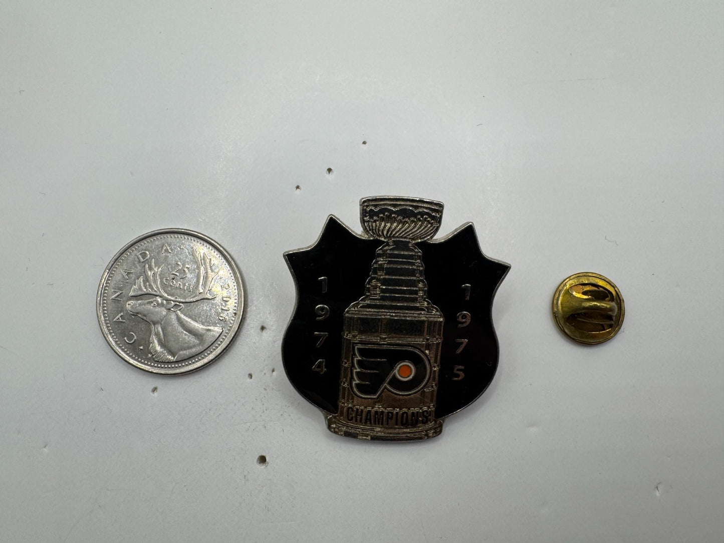Philadelphia Flyers 1974 1975 Cup Champions Vintage NHL Lapel Pin