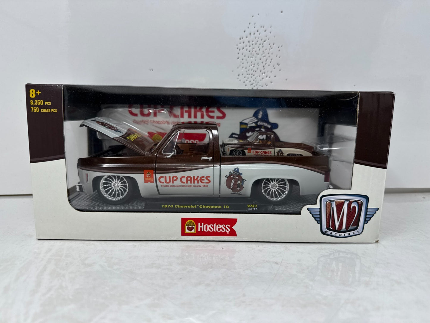 M2 Machines Hostess Cup Cakes 1974 Chevrolet Cheyenne 10 1:24 & 1:64 Diecast