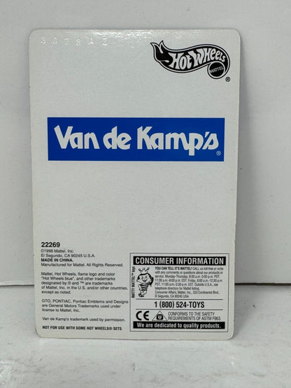 Hot Wheels Van de Kamp’s 1967 Pontiac GTO 1:64 Diecast Real Riders