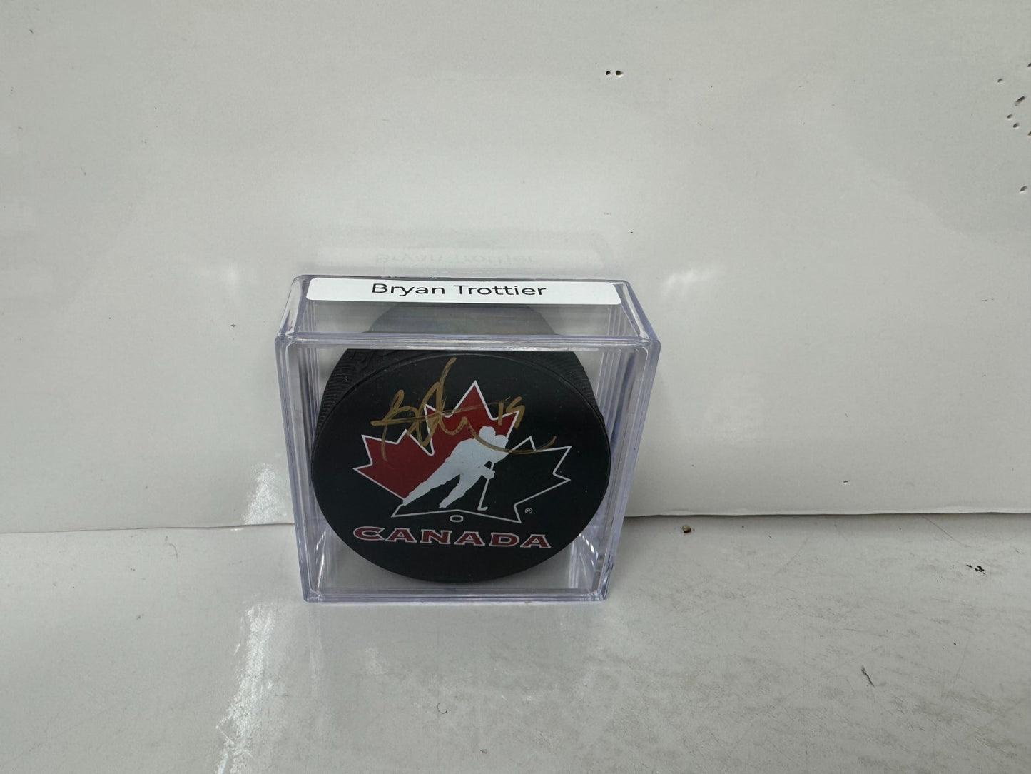 Bryan Trottier Team Canada Signed NHL Autograph Puck Gold Auto