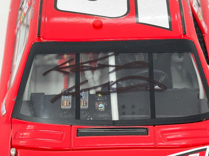 Action NASCAR Kasey Kahne #9 Budweiser 2010 Ford Fusion 1:24 Diecast