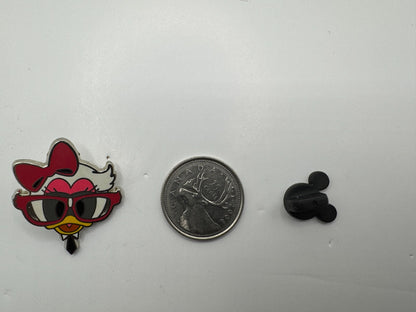 Disney Daisy with Glasses Nerds Rock Head Collection Trading Pin DC2S10
