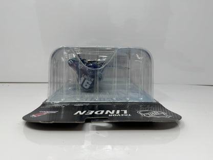 McFarlane NHL Trevor Linden Vancouver Canucks Canadian Exclusive Figure