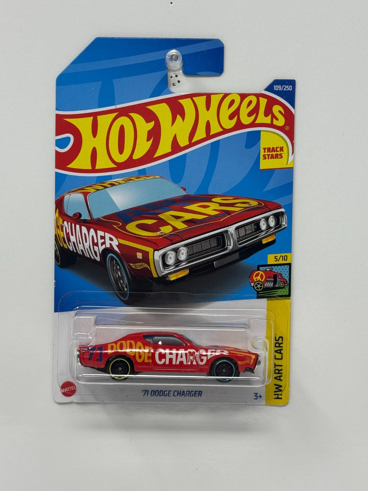 Hot Wheels Art Cars 1971 Dodge Charger 1:64 Diecast Red