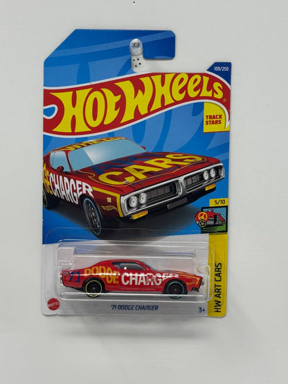 Hot Wheels Art Cars 1971 Dodge Charger 1:64 Diecast Red