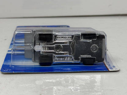 Hot Wheels 2006 First Editions Ferrari 512M 1:64 Diecast