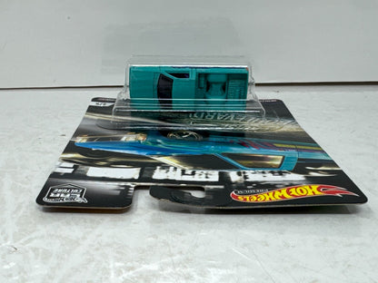 Hot Wheels Premium Cruise Boulevard Custom 1993 Nissan Hardbody D21 1:64 Diecast