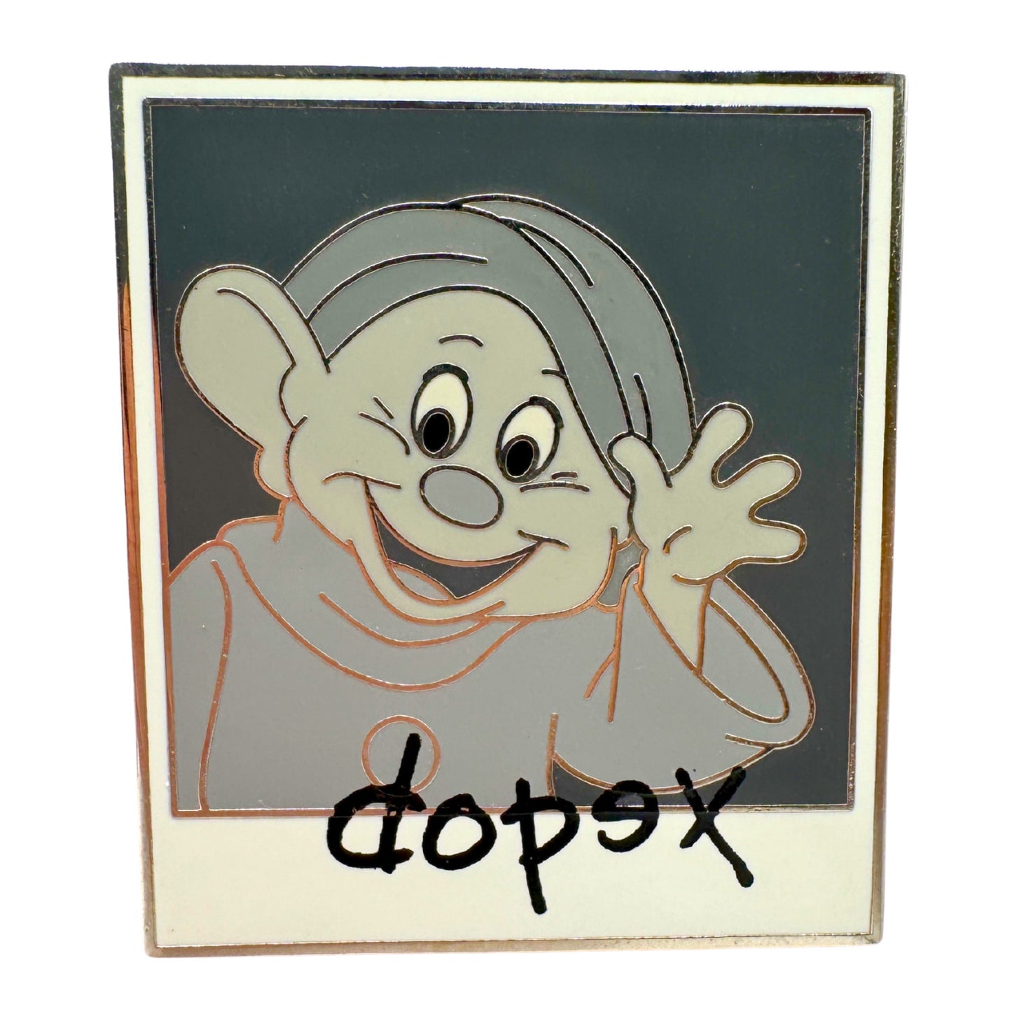 Disney Dopey Chaser Characters and Cameras Trading Pin DC1S12 LE 250