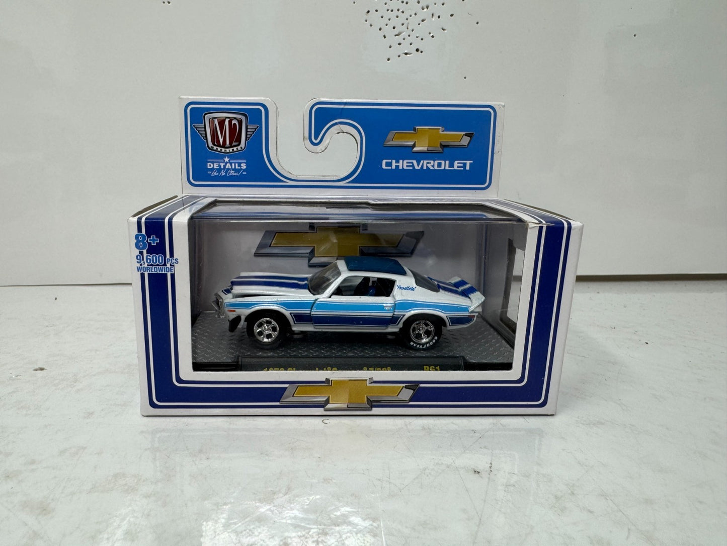 M2 Machines Frostbite 1972 Chevrolet Camaro Z/28 1:64 Diecast