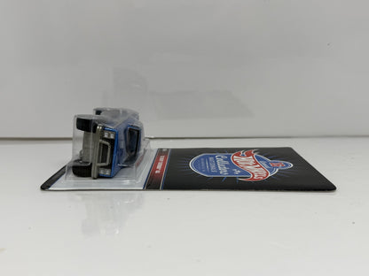 Hot Wheels 2016 Collectors Nationals 1983 Chevrolet Silverado 4x4 1:64 Diecast