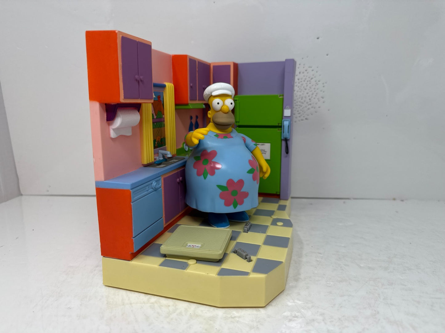 Simpsons World of Springfield Muumuu Homer and Kitchen Set Playmates Diorama