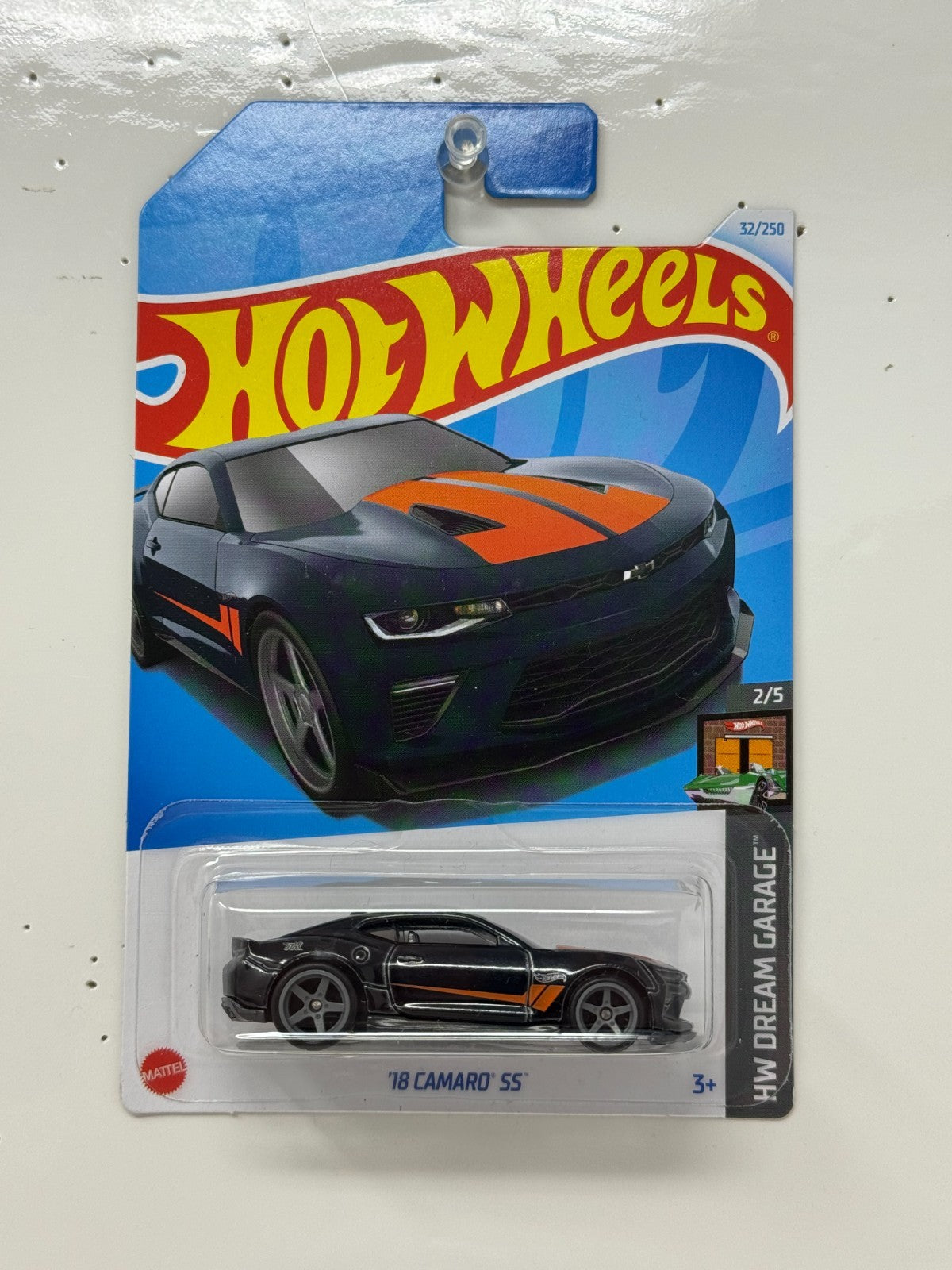 Hot Wheels Super Treasure Hunt 2018 Camaro SS HW Dream Garage 1:64 Diecast