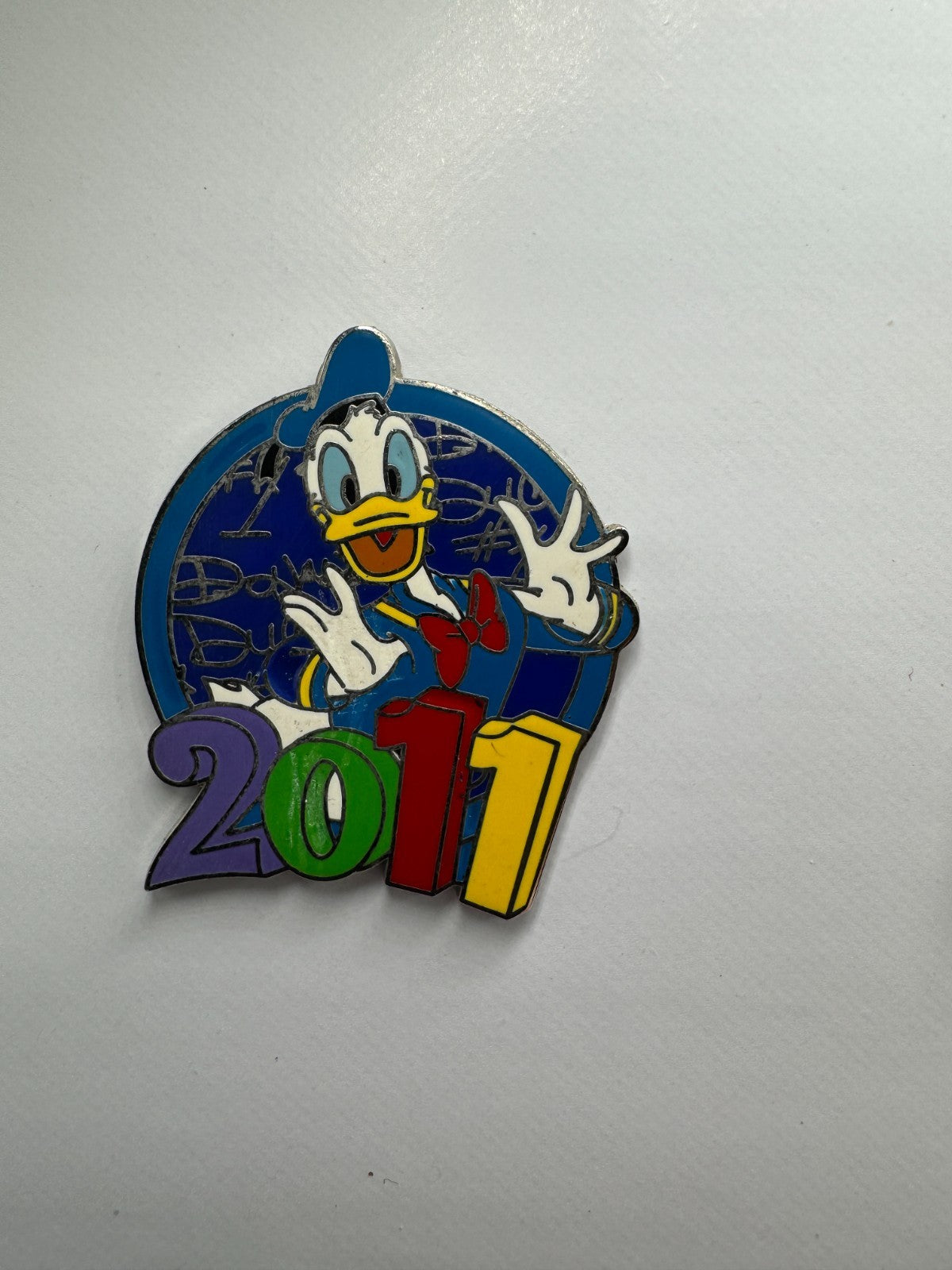 Disney 2011 Hip Lanyard Starter Donald Duck Trading Pin DC2S12