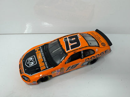 Action NASCAR Jeremy Mayfield #19 Dodge Dealers 2004 Dodge Intrepid 1:24 Diecast