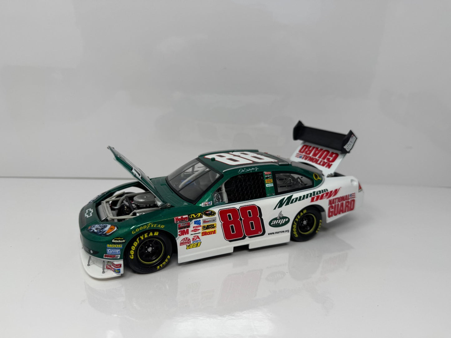 Action NASCAR Dale Earnhardt Jr #88 AMP Energy Mt Dew 2008 Impala 1:24 Diecast