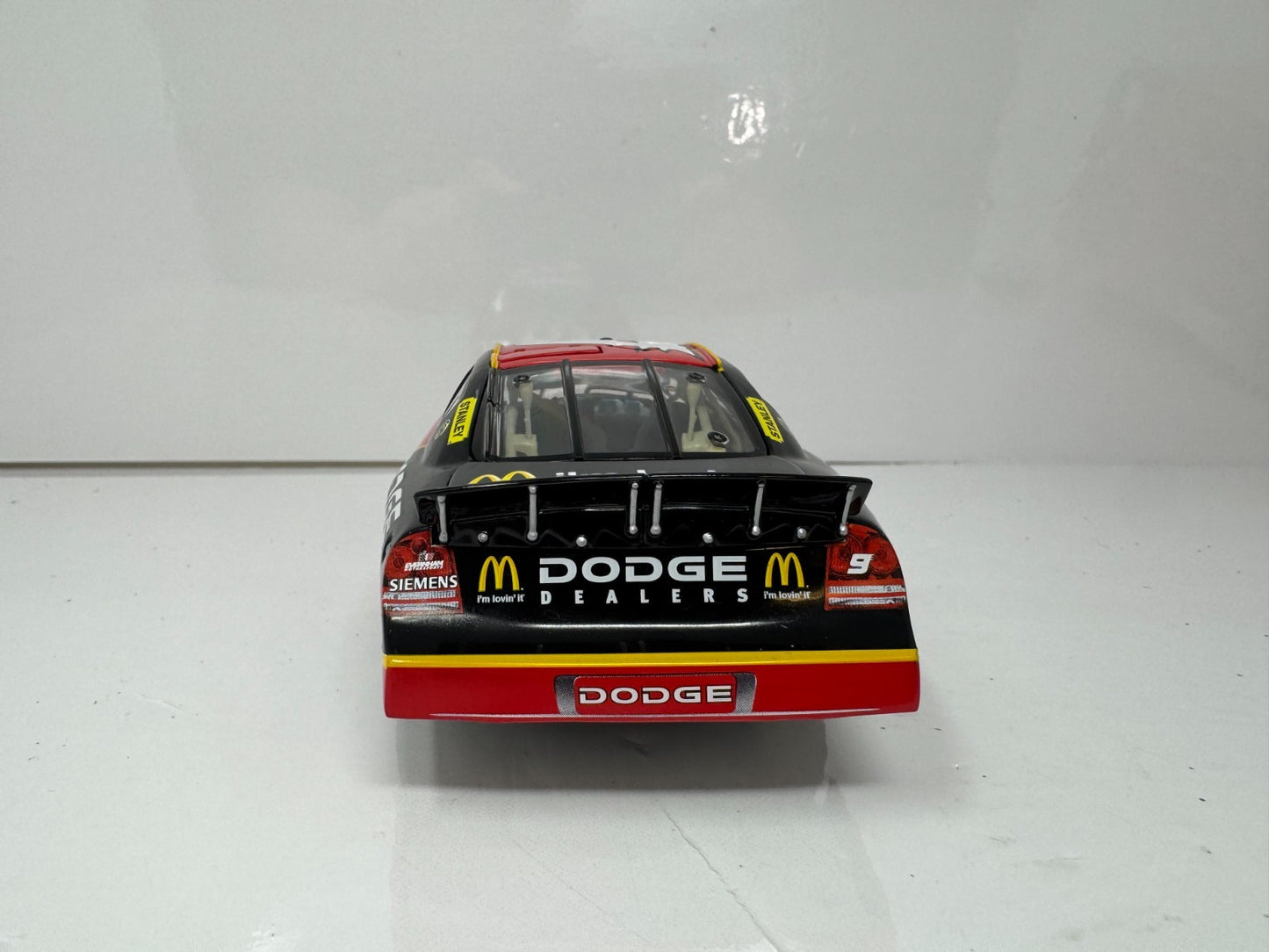 Motorsports Authentics NASCAR Kasey Kahne #9 McDonalds 2006 Charger 1:24 Diecast