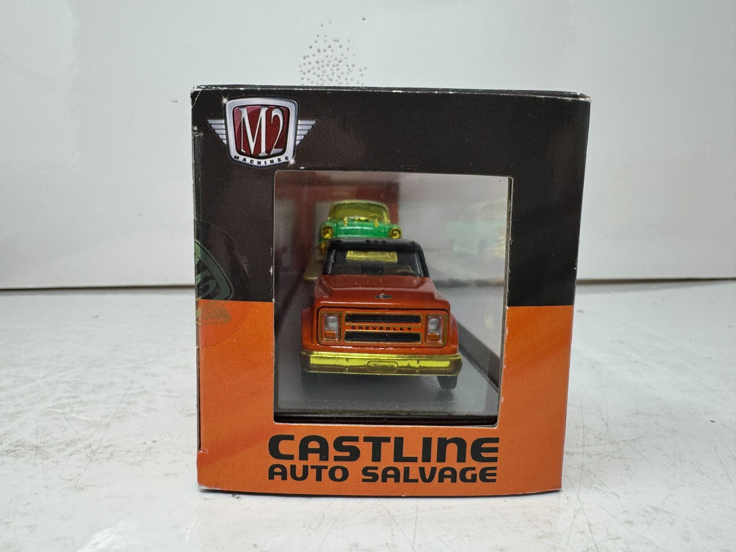 M2 Auto Haulers Chevy C60 Truck & 1957 Bel Air Auto Salvage CHASE 1:64 Diecast