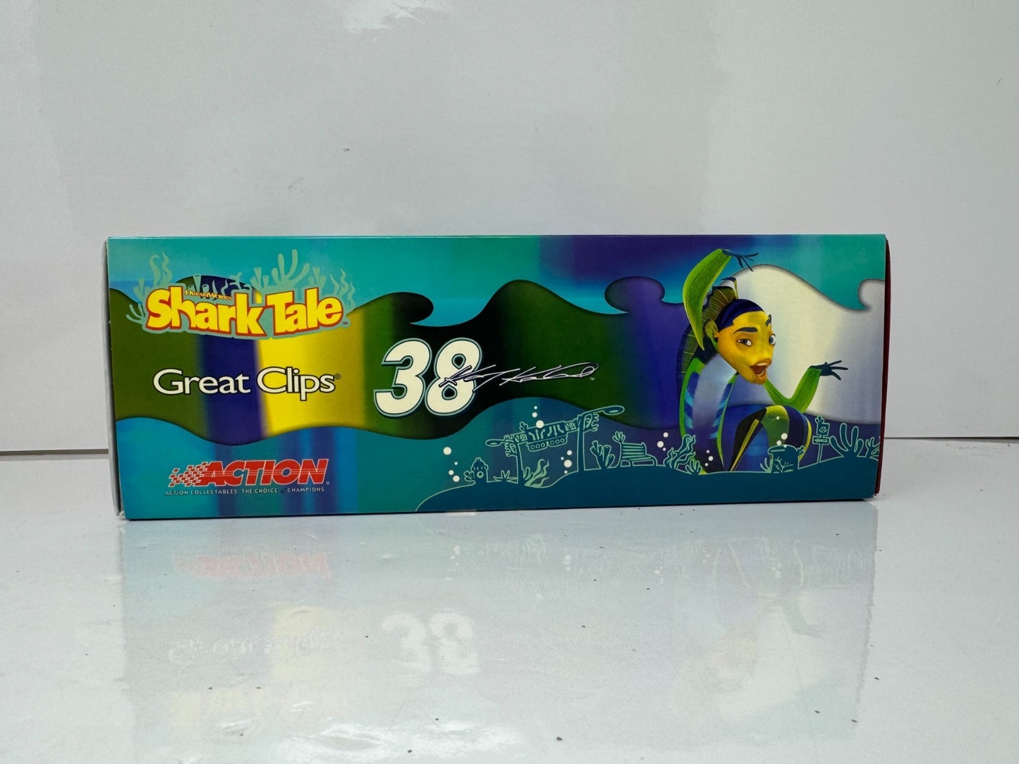 Action NASCAR Kasey Kahne #38 Great Clips Shark Tale Dodge Intrepid 1:24 Diecast