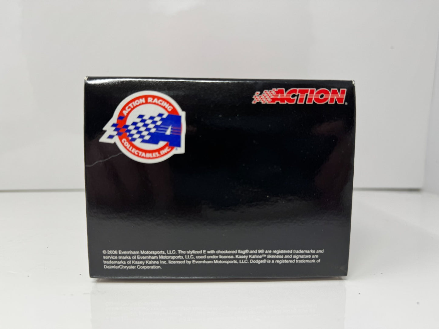 Action NASCAR Kasey Kahne #9 Dodge Dealers 2006 Dodge Charger 1:24 Diecast