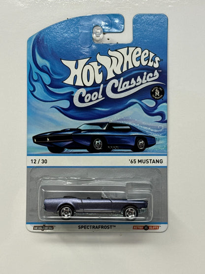 Hot Wheels Cool Classics Custom 1965 Ford Mustang Spectrafrost 1:64 Diecast