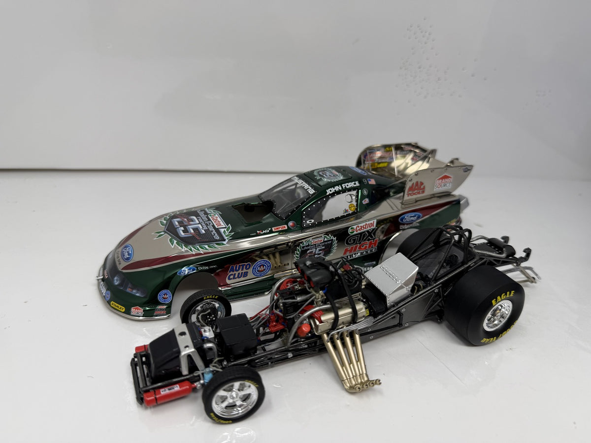 Action NHRA John Force Castrol 25th Anniversary 2010 Mustang 1:24 Diecast